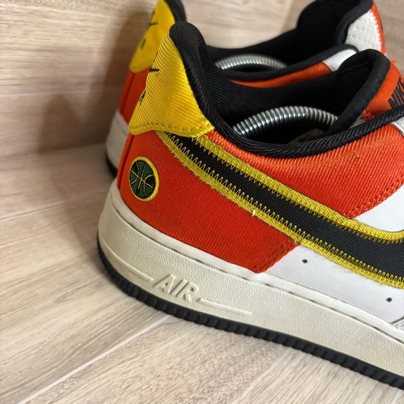 Nike Air Force 1 Low Roswell Raygun Men’s Size 8 
CU8070-100 - Picture 10 of 13
